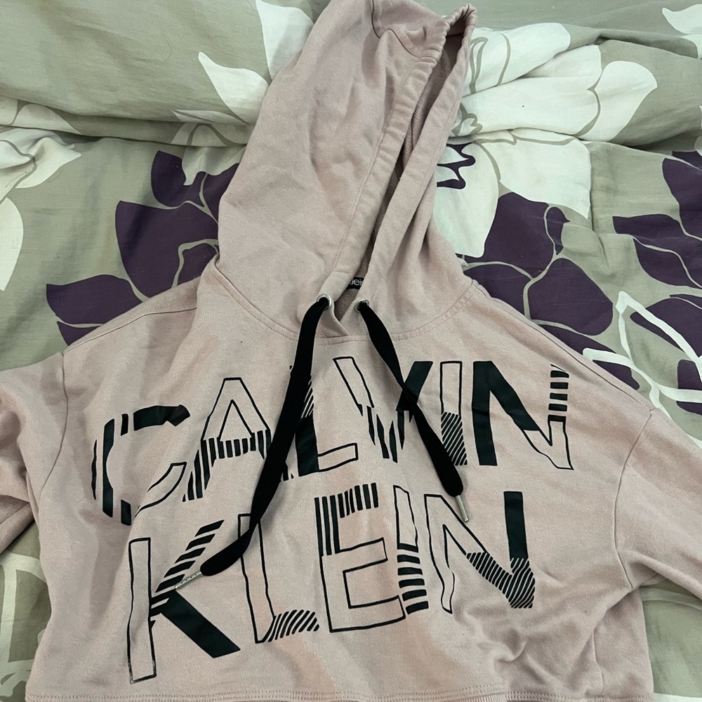Calvin Klein sweatshirt